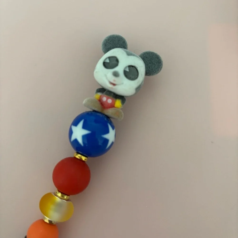 Disney Doorables: Mickey Mouse: Flocked Mickey Mouse handmade beaded pen